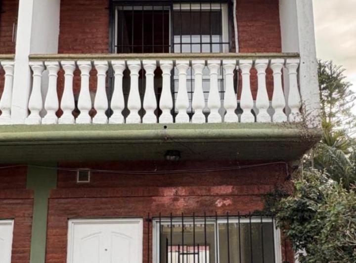 Casa · 70m² · 3 Ambientes · 1 Cochera