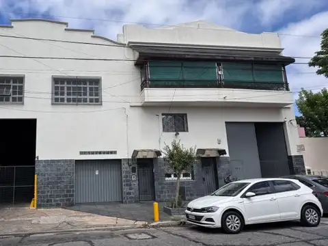 Galpón en Venta en Sarandí, Partido de Avellaneda