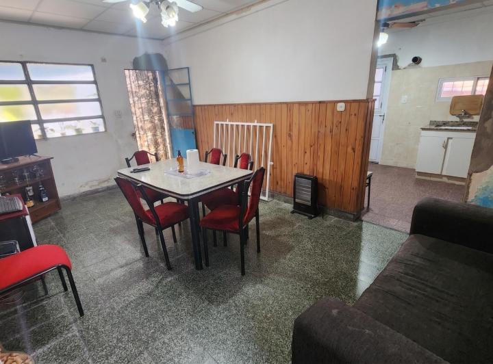 Casa · 106m² · 3 Ambientes · 2 Cocheras