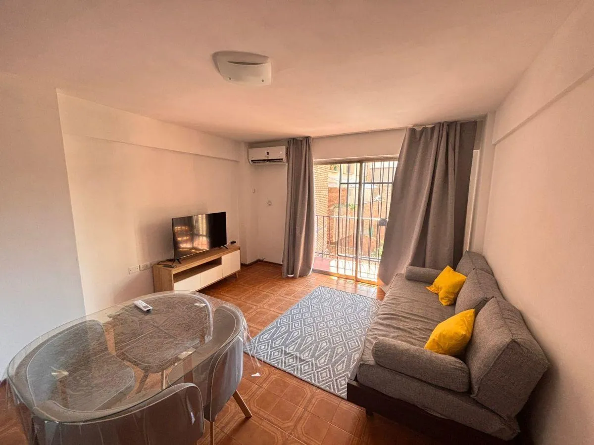 Depto un Dormitorio Amoblado en Alquiler - Centro