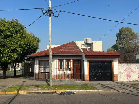 Casa en Alquiler en Centro / Microcentro, Lomas de Zamora
