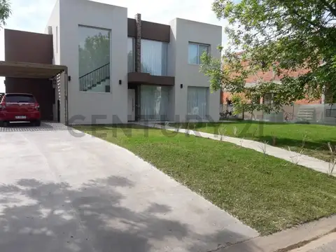 Casa en Alquiler en El Cazador, Countries y Barrios Cerrados en Escobar