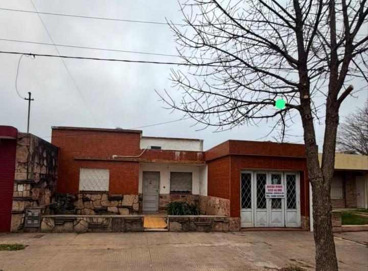 Casa · 120m² · 6 Ambientes · 1 Cochera