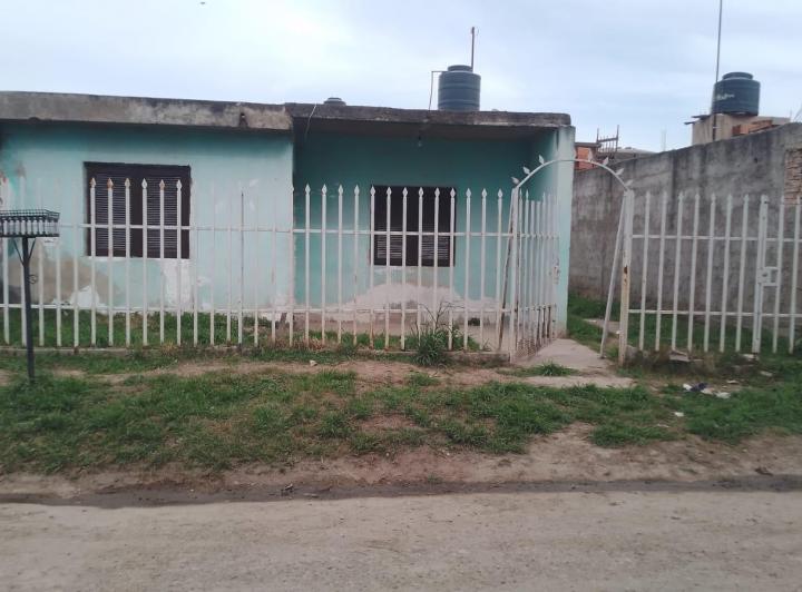 Casa · 40m² · 4 Ambientes · 1 Cochera