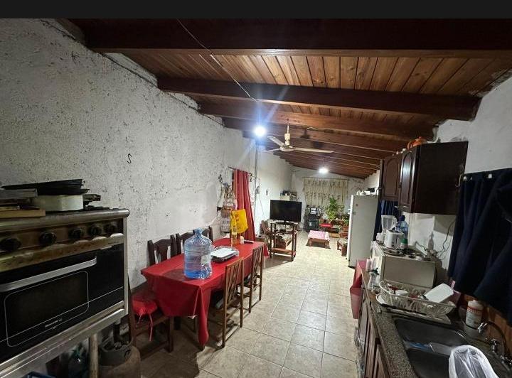 Casa · 286m² · 10 Ambientes · 1 Cochera