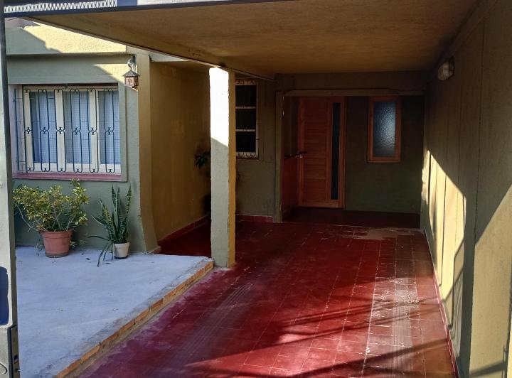 Casa · 192m² · 6 Ambientes · 1 Cochera
