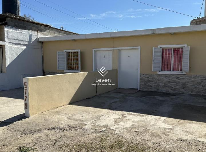 Casa · 104m² · 4 Ambientes · 4 Cocheras