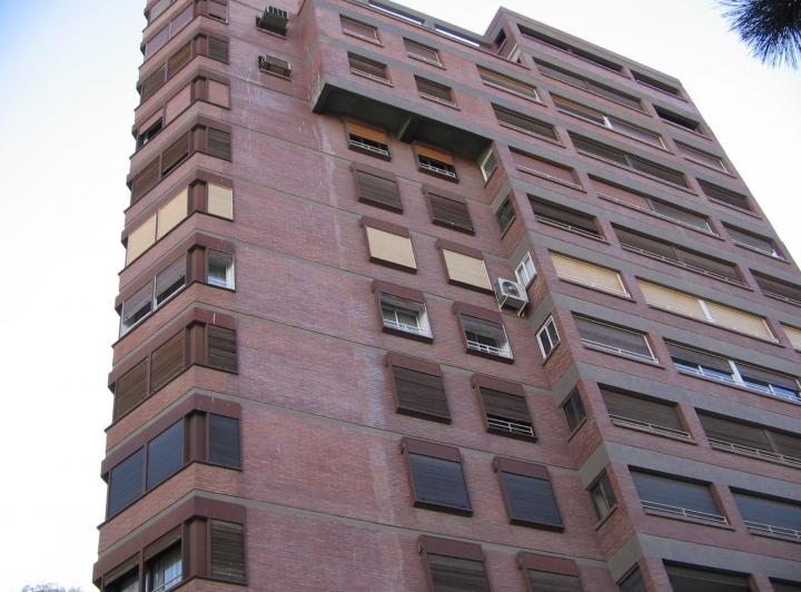 Departamento · 400m² · 6 Ambientes · 1 Cochera