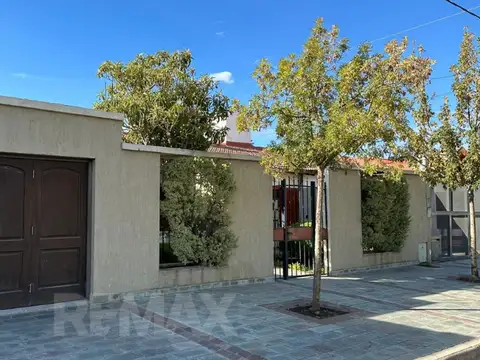 Casa en Venta en Neuquén, Confluencia