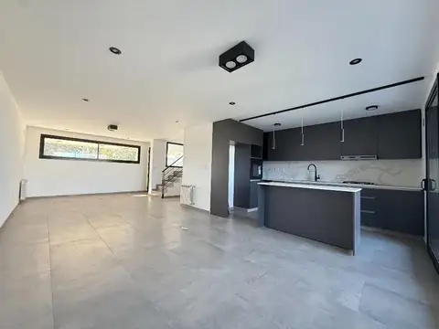 Casa en Alquiler en Córdoba, Capital