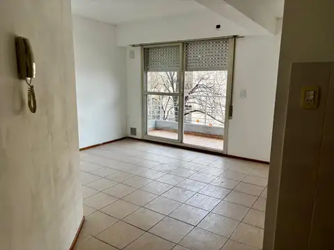Departamento en Alquiler en Luis Agote, Rosario