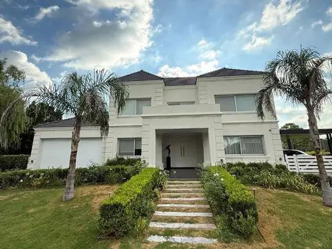 Casa en Venta en Kentucky Club de Campo, Countries y Barrios Cerrados en Funes