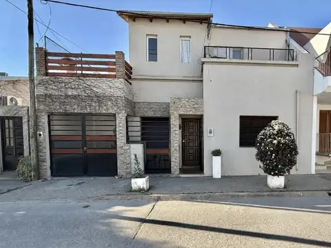 Casa en Venta en Cañada de Gómez, Iriondo
