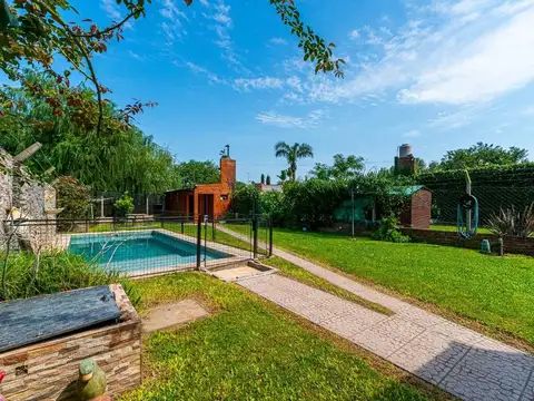 Casa en Venta en Pueblo Esther, Rosario