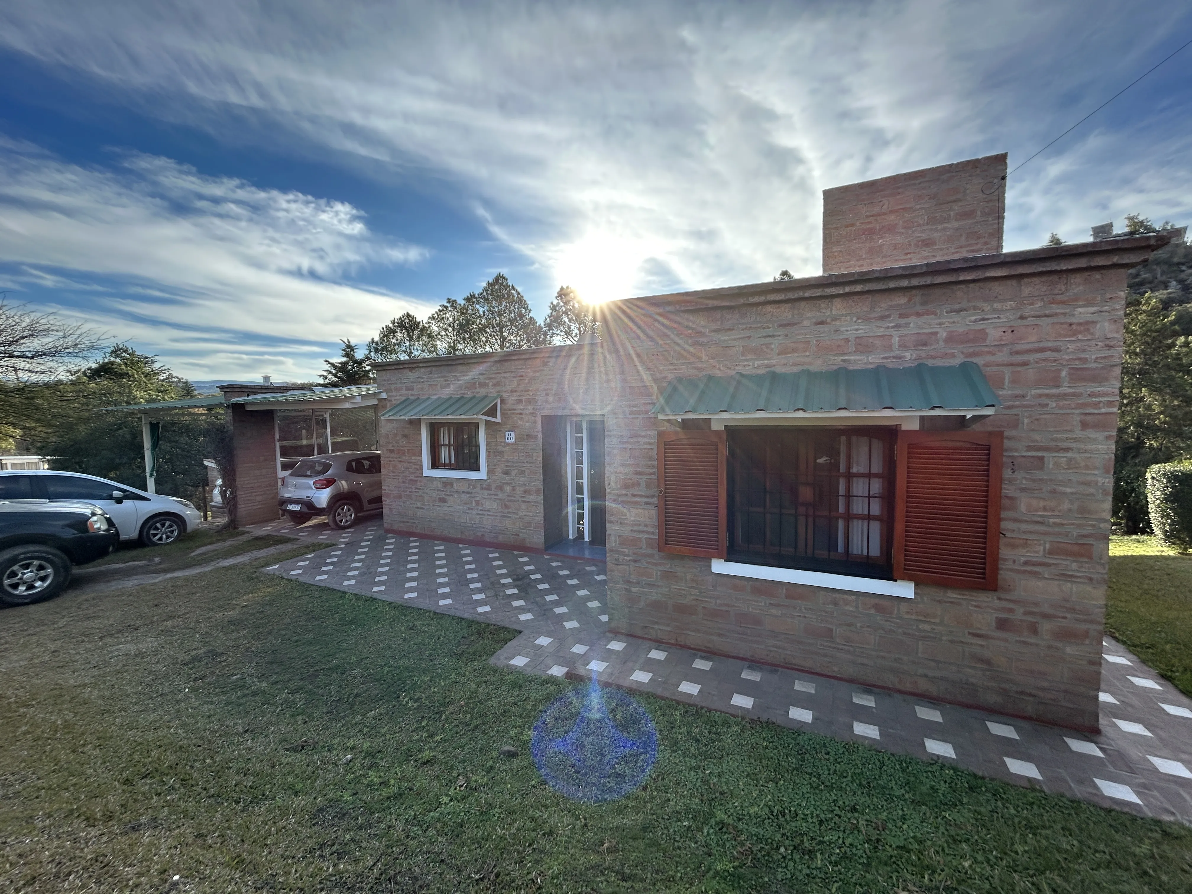CASA DE 2 DORMITORIOS EN BARRIO TANTI NUEVO ENTORNO NATURAL