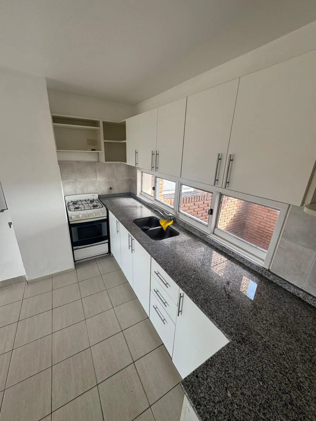 EXCELENTE DEPARTAMENTO EN ALQUILER 3 DORMITORIOS