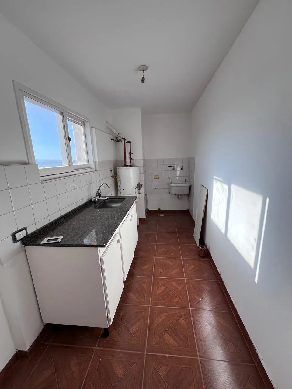 ALQUILER DEPTO DE 2 DORMITORIOS , ALBERDI !