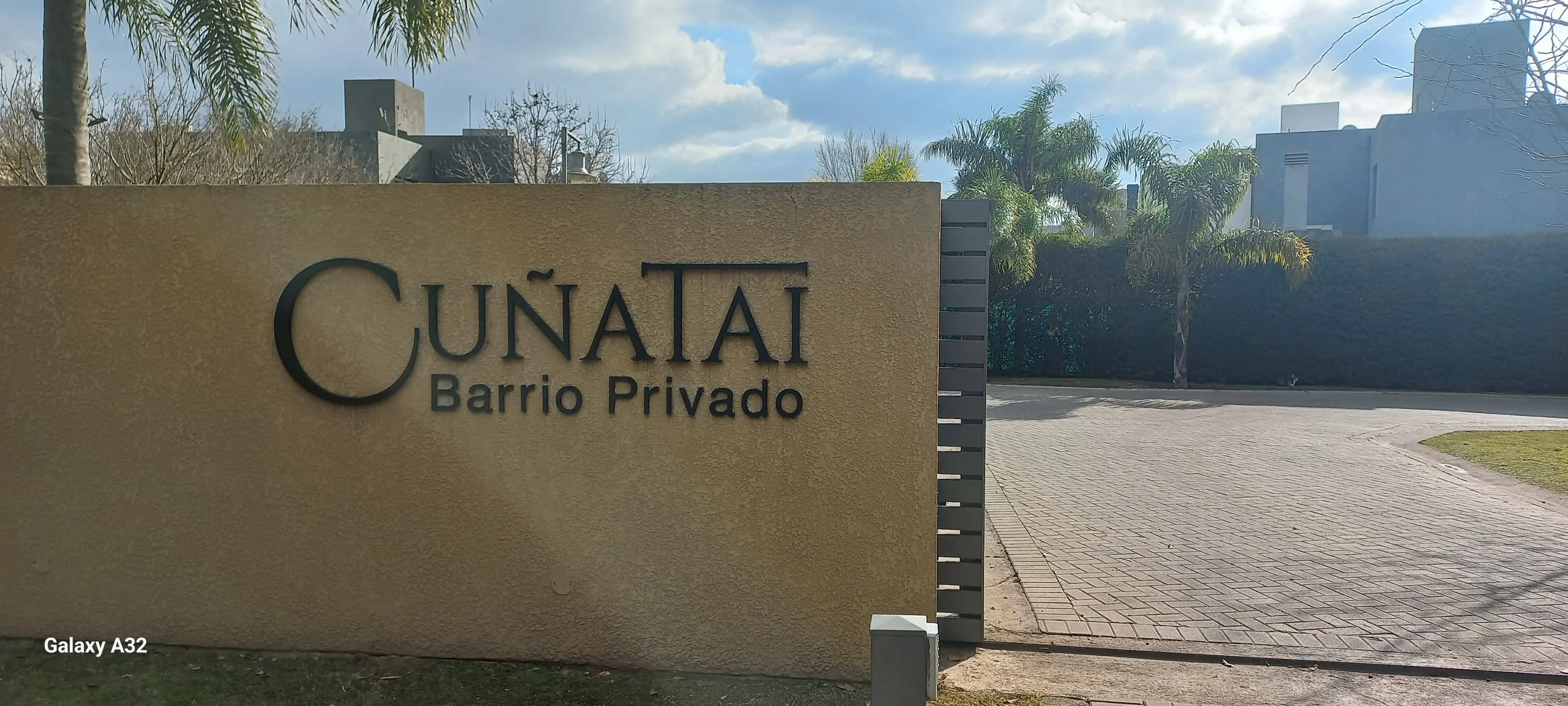 B° PRIVADO CUÑATAÍ - ZONA ALTOS DEL CHATEAUX - LA RESERVA - CAMPOS DE VUELO