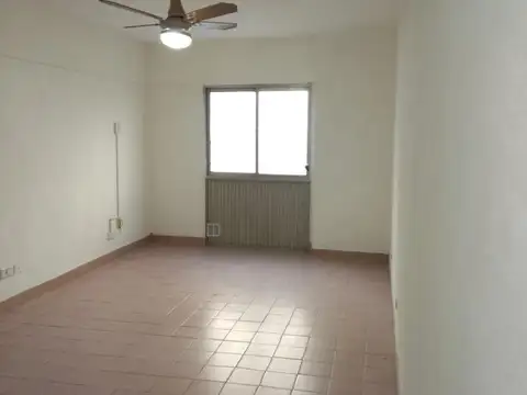 Departamento en Alquiler en Monserrat, CABA