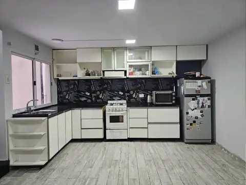 PH en Venta en Monte Castro, CABA