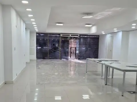Local en Venta en Monserrat, CABA