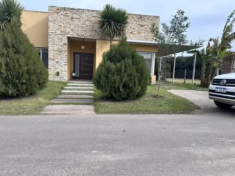 Casa en Alquiler en La Angélica, Countries y Barrios Cerrados en Pilar