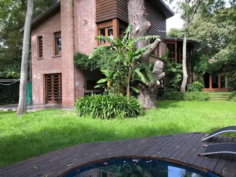 Casa en Venta en Grosellar, Mar del Plata