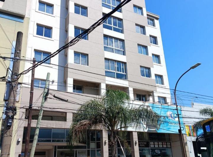Departamento · 80m² · 5 Ambientes · 1 Cochera