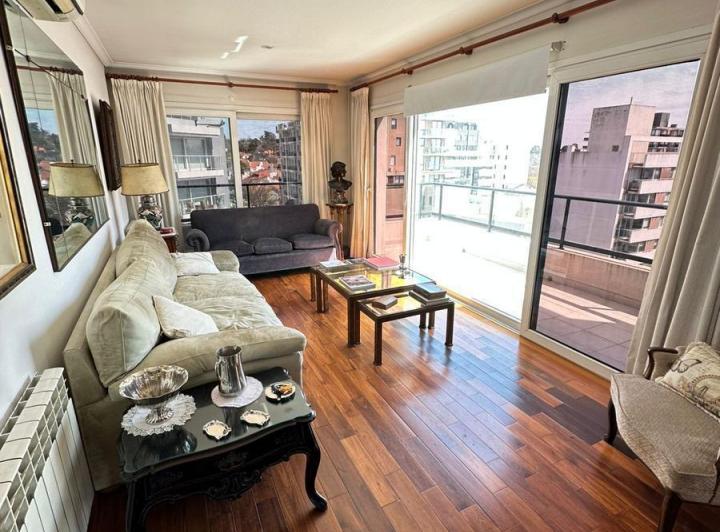Departamento · 145m² · 4 Ambientes · 2 Cocheras