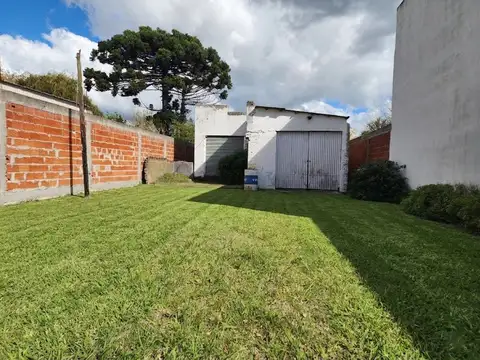 Galpón en Venta en Melchor Romero, Partido de La Plata