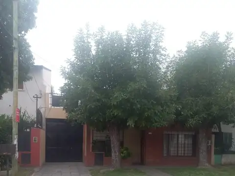 Casa en Venta en Moron Sur, Moron