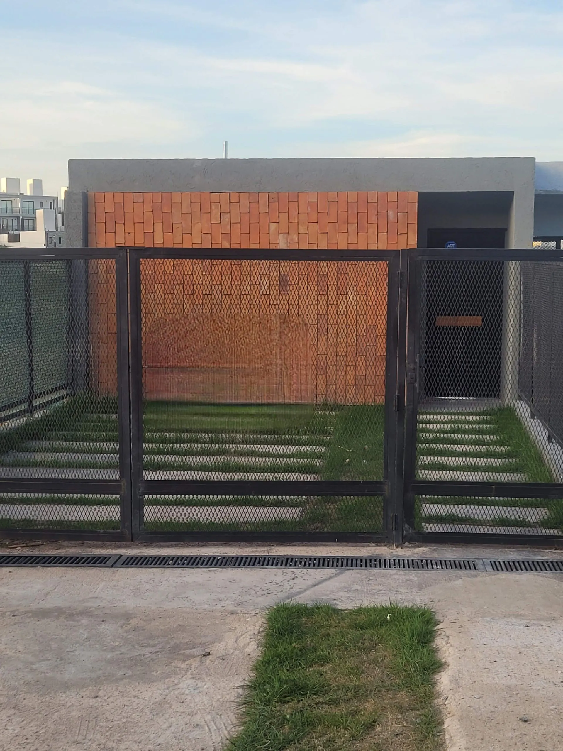 CASA TIPO DUPEX CUESTA COLORADA CORDOBA Bº CERRADO 3 DORMI PILETA TERRAZA C ASADOR VISTAS SIERRAS VENTA