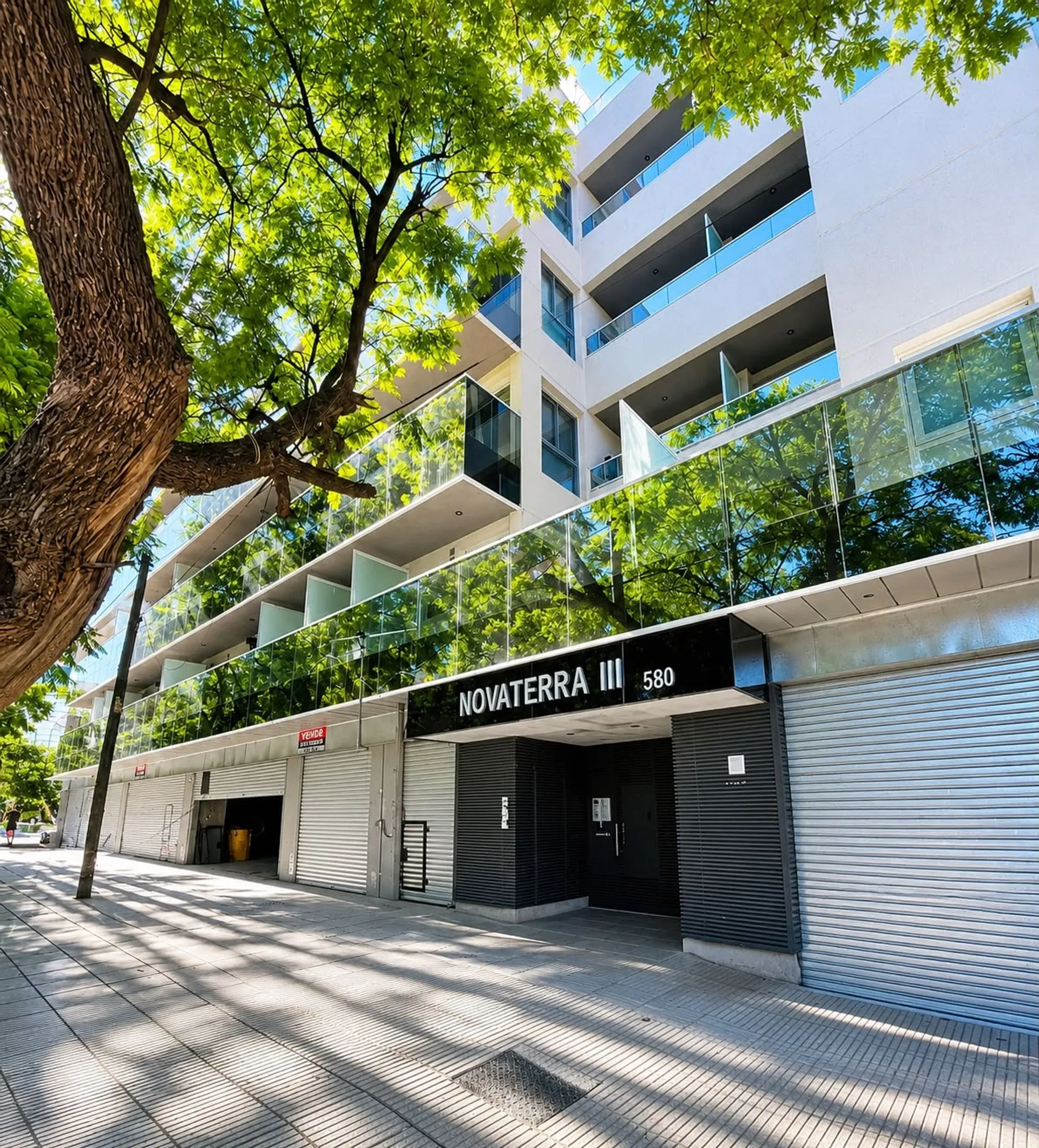 LOCAL COMERCIAL 46 M2 NOVATERRA III AV PUEYRREDON GUEMES CORDOBA FINANCIACIÓN ENTREGA DEL 70 % Y EL SALDO EN CUOTAS VENTA
