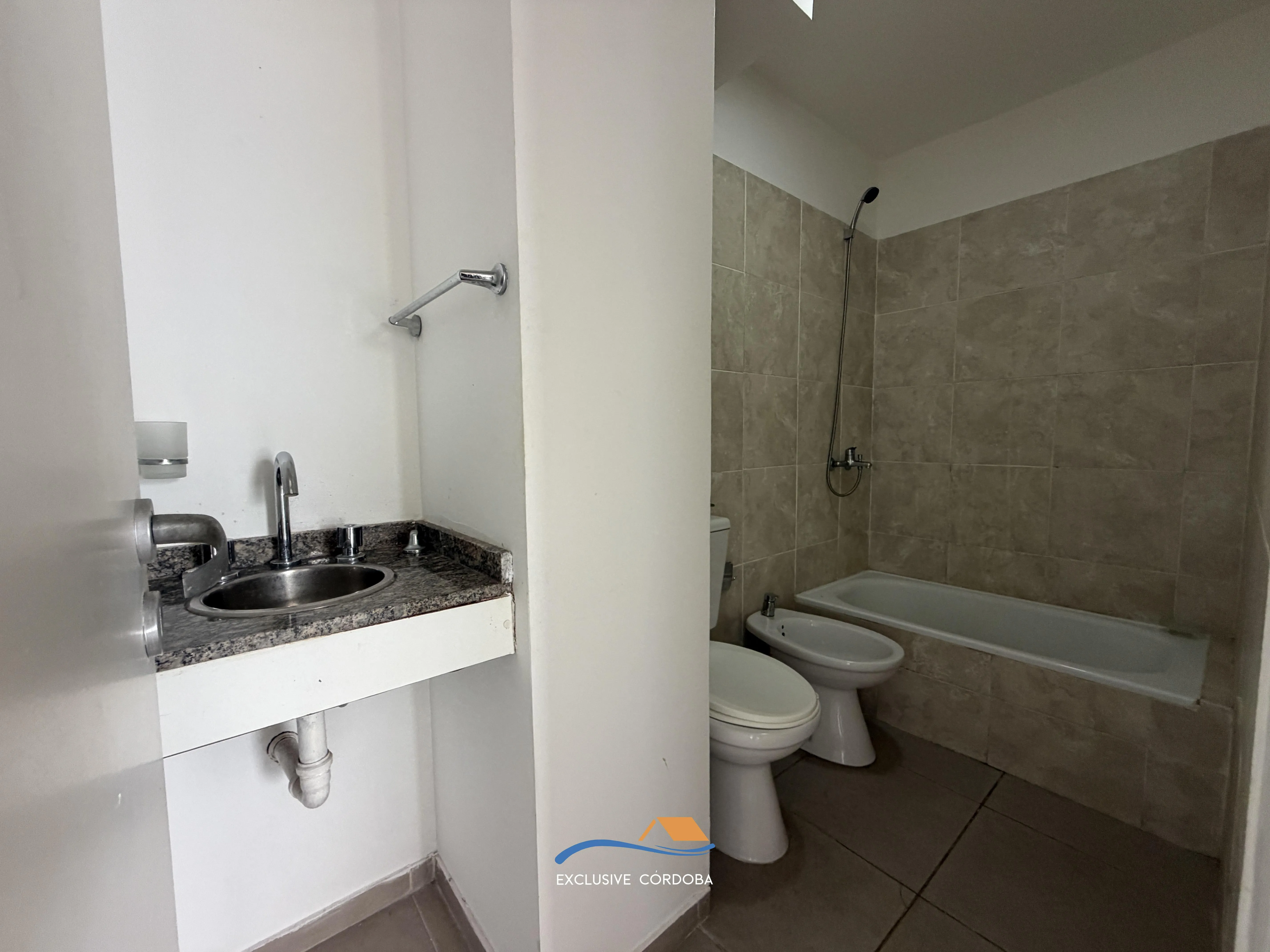 DEPARTAMENTO - 1 DORMITORIO - EN VENTA -  ALTO ALBERDI