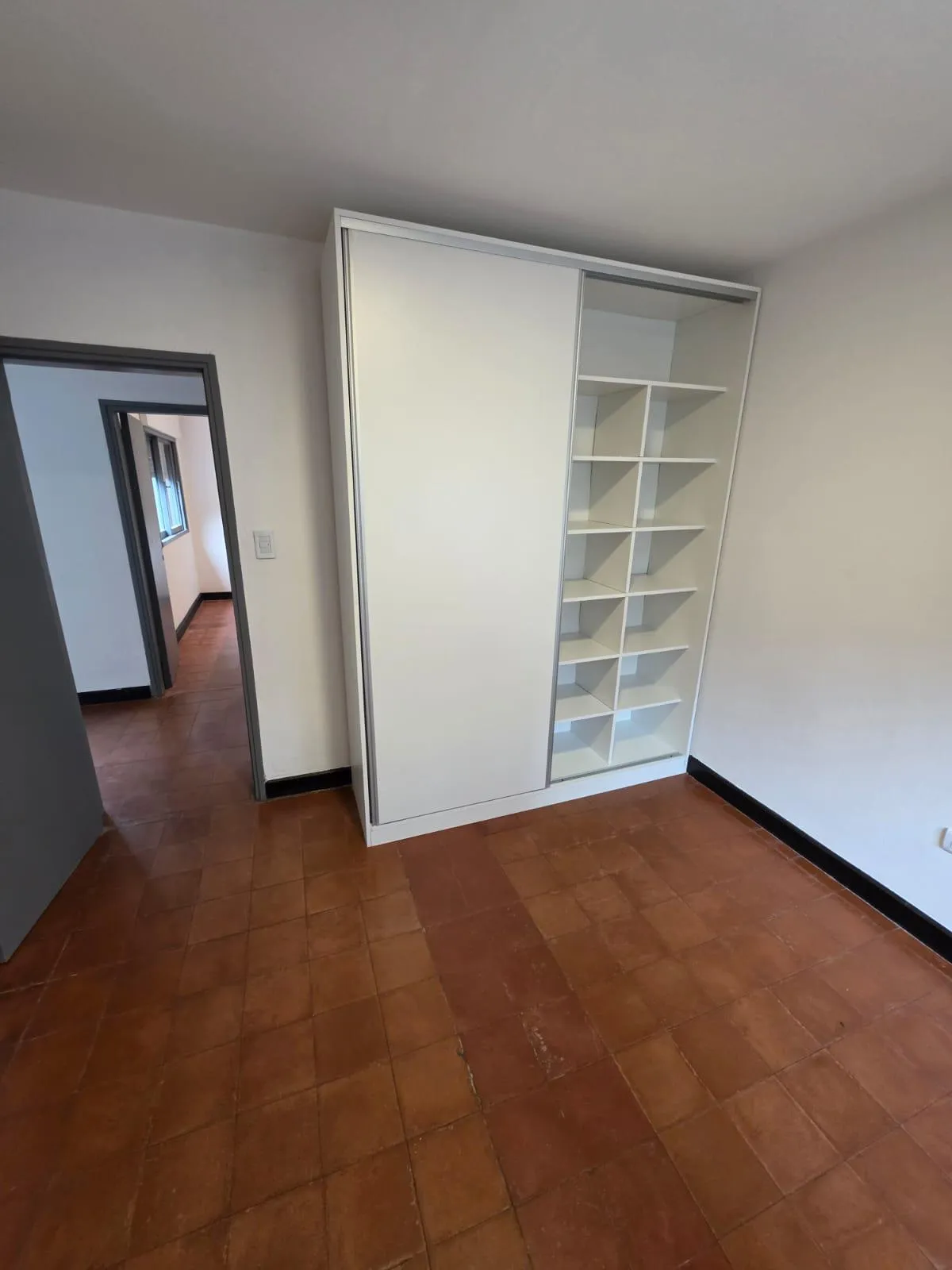 DEPARTAMENTO DE DOS DORMITORIOS CON PATIO EN ALTA CORDOBA