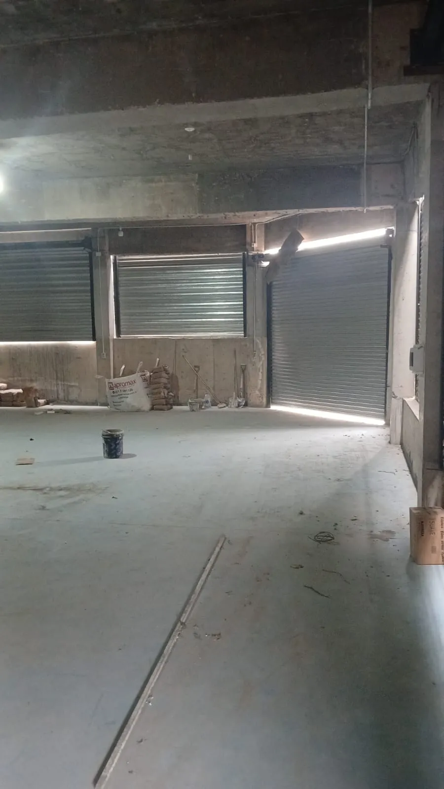 OPORTUNIDAD A METROS DEL CENTRO DE LA CIUDAD/CON OPCION A LA PLANTA ALTA/ OTRO GALPÓN A ESTRENAR A METROS DE COSTANERA