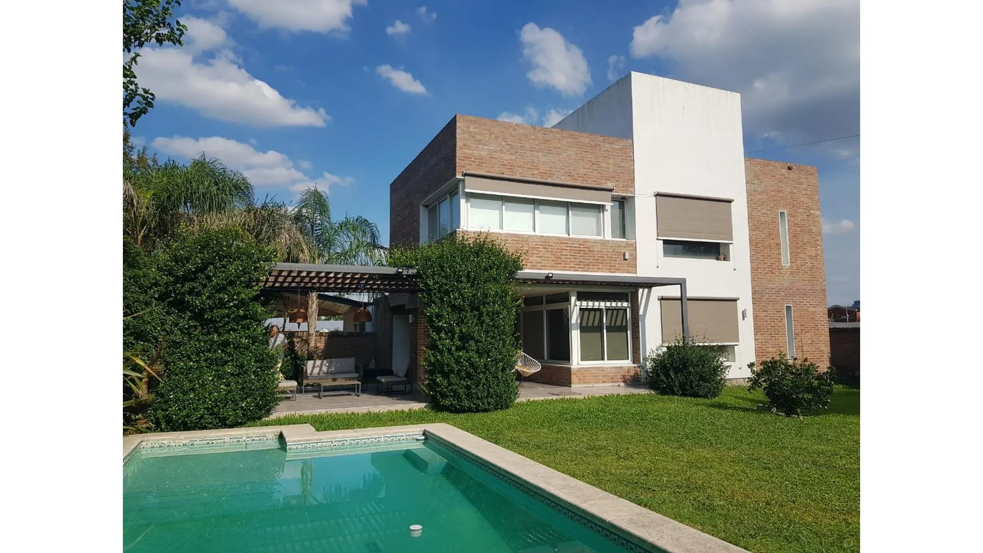 VENTA CASA FUNES TOWN