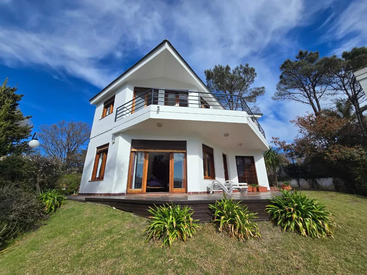 Venta: Casa - 3 Dormitorios - 3 Baños, Balcón - Costa Azul - Villa Carlos Paz