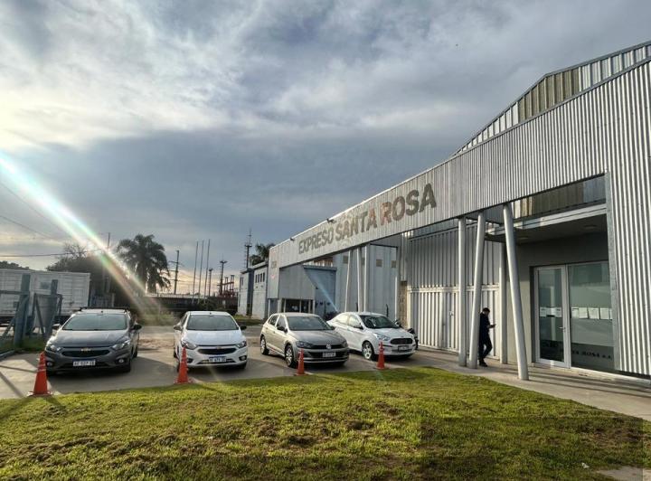 Local comercial · 2000m² · 6 Ambientes
