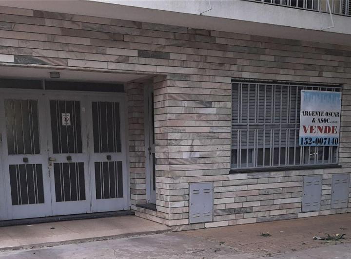 Casa · 145m² · 1 Ambiente · 2 Cocheras