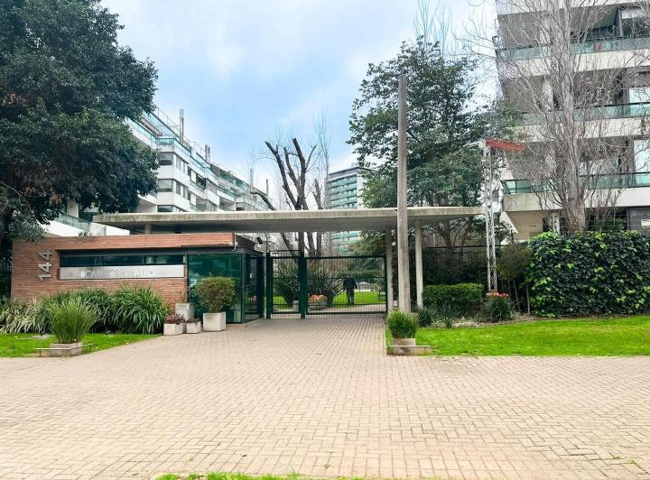 Departamento · 71m² · 2 Ambientes · 1 Cochera