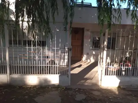 Casa en Venta en Villa Dorrego  - Km.30, Gonzalez Catan