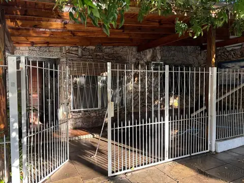 Casa en Venta en Castelar Sur, Castelar