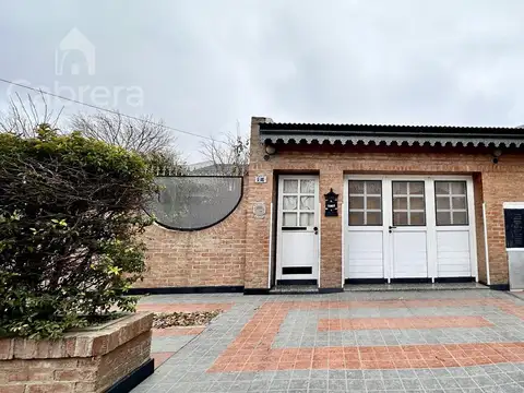 Casa en Venta en Villa Elvira, Partido de La Plata