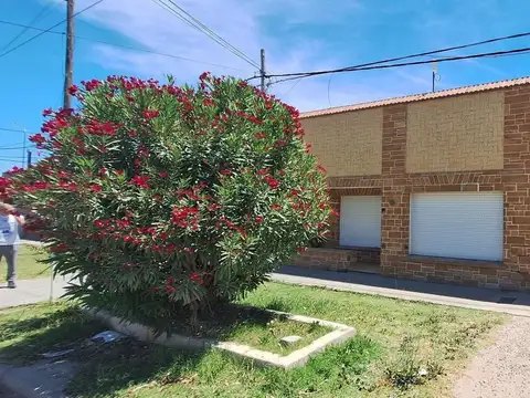 Casa en Venta en Gral Daniel Cerri, Partido de Bahía Blanca