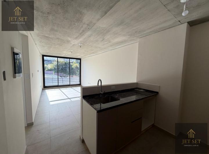 Departamento · 50m² · 2 Ambientes · 6 Cocheras