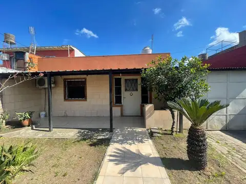 Casa en Venta en Isidro Casanova, Partido de La Matanza