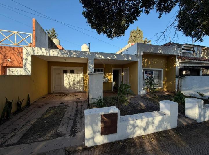 Casa · 160m² · 5 Ambientes