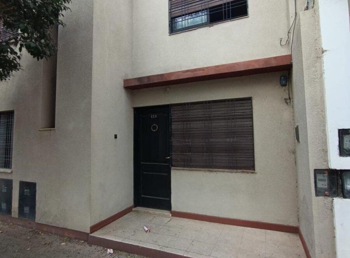 Casa · 100m² · 5 Ambientes