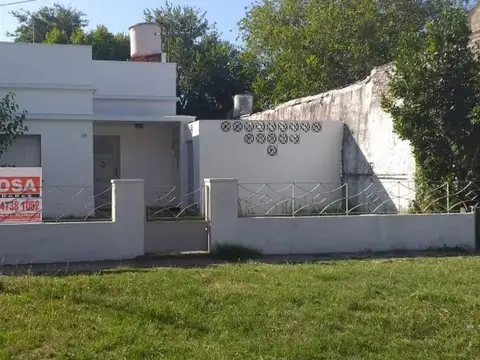 Casa en Venta en Billinghurst, General San Martin